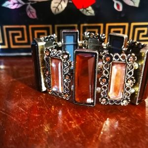 Elegant warm glass bracelet